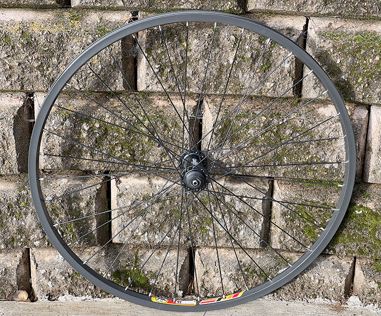 Deore hub front wheel